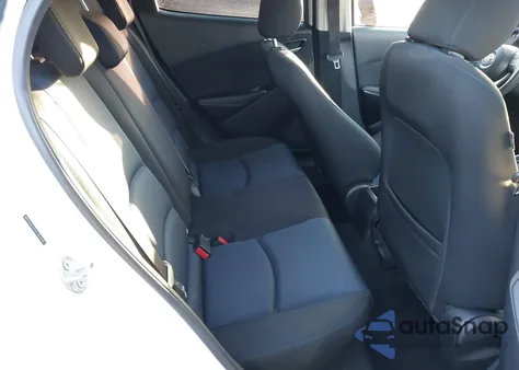 2017 Toyota Yaris Ia из США, поврежденный, VIN 3MYDLBYV4HY153469